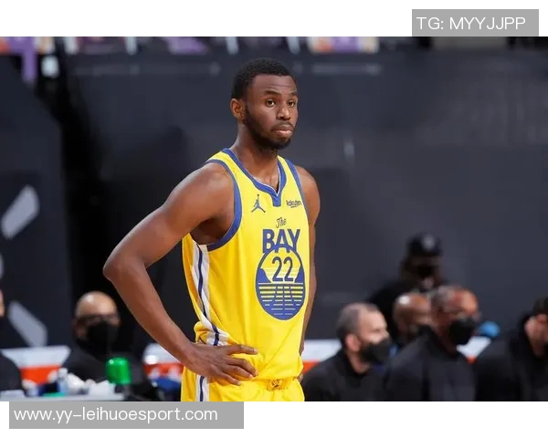 追梦赛后与老队友维金斯亲切交流库里与巴黎奥运队友阿德巴约畅谈未来